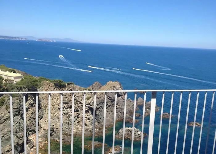 Cap Sa Sal Navy, Begur, Girona * 베구르